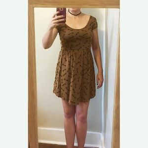 Forever 21 Cut Out Tan Print Dress